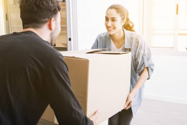 بخوانید تا اسباب کشی کم زحمتی داشته باشید 14 بخوانید تا اسباب کشی کم زحمتی داشته باشید - حمل اثاثیه منزل و اداری با کارگران مجرب و حرفه ای | باربری مشهد