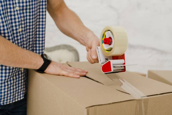 بخوانید تا اسباب کشی کم زحمتی داشته باشید 10 بخوانید تا اسباب کشی کم زحمتی داشته باشید - حمل اثاثیه منزل و اداری با کارگران مجرب و حرفه ای | باربری مشهد